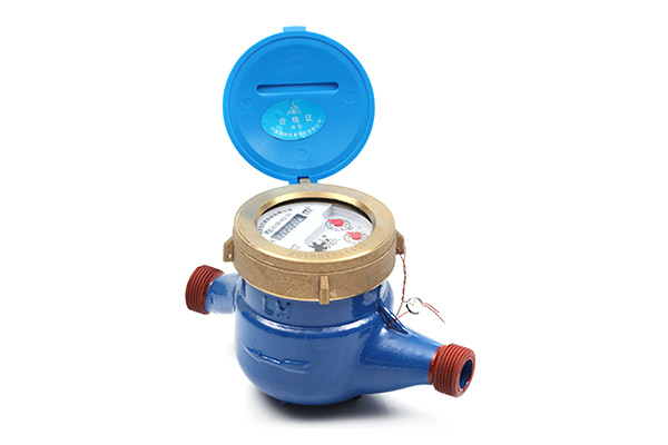 鶴崗旋翼(yi)式多流束液封水(shui)表